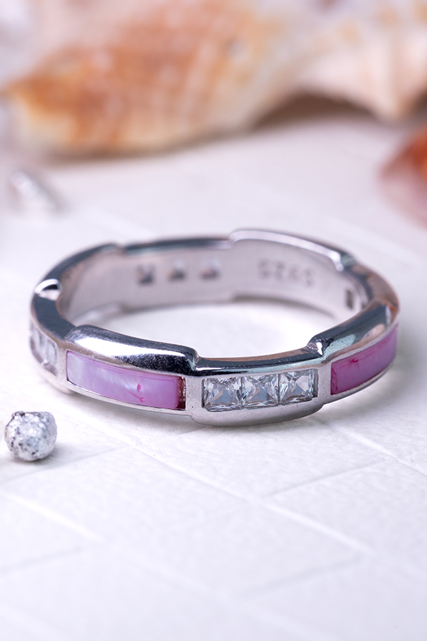 Rage rose ring
