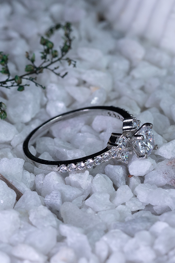 Twin flames ring