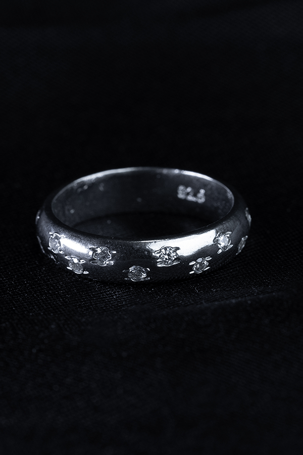 Gothic gray ring