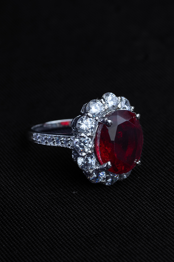 Fallen red ring