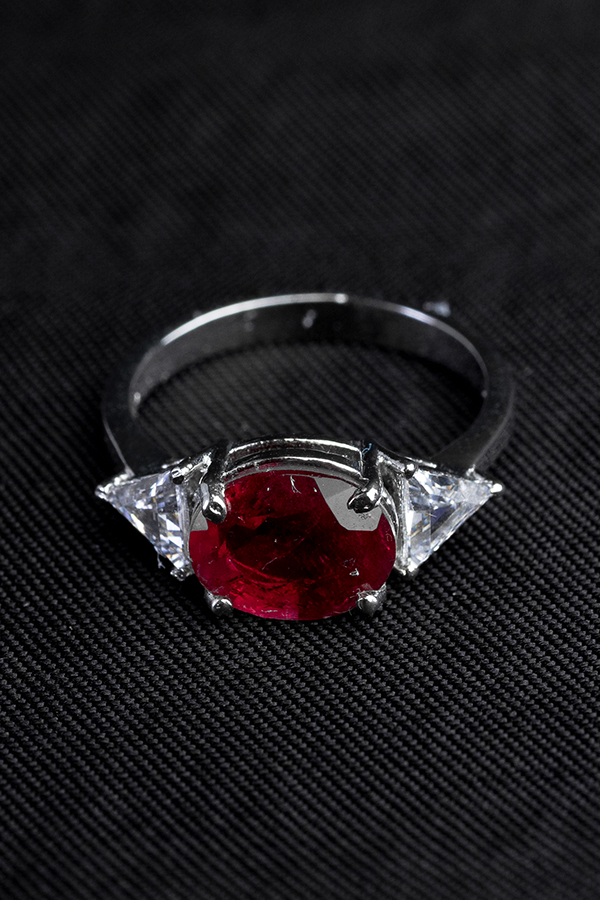 Crimson fire ring