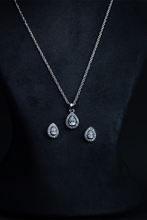 Serenity Charms Pendant Set
