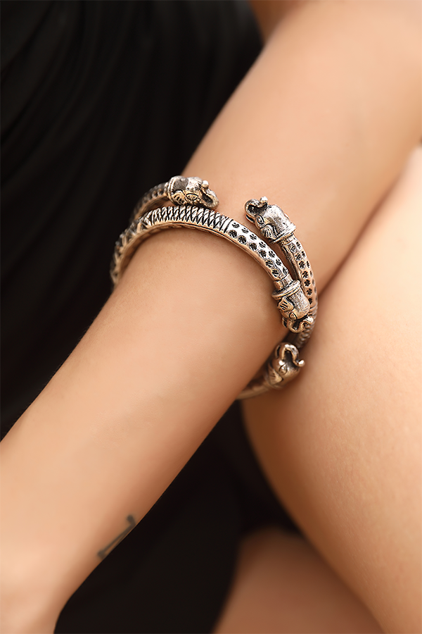 Ocean Majesty Twin Bangle
