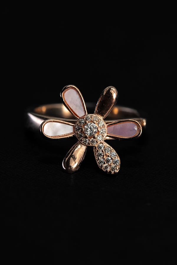Rhinestone Floral Spin Ring