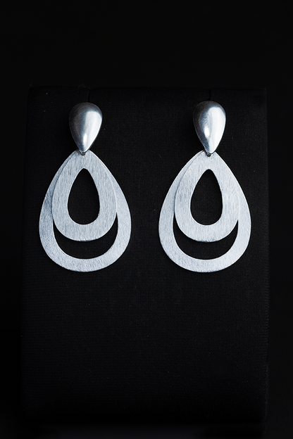 Bow drop silver hoops