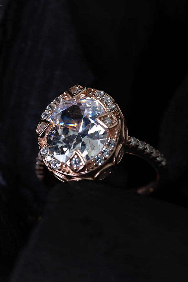 Cushioned pearl bead ring
