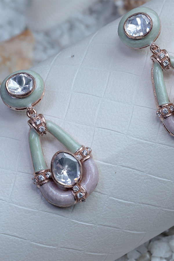 Pale drop polki hoops