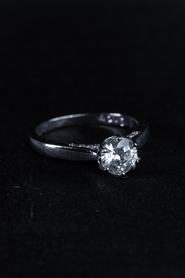 Orchid pearl ring