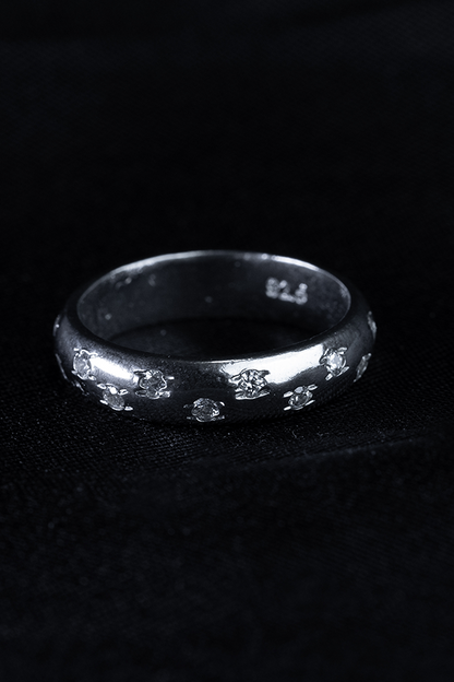 Gothic gray ring