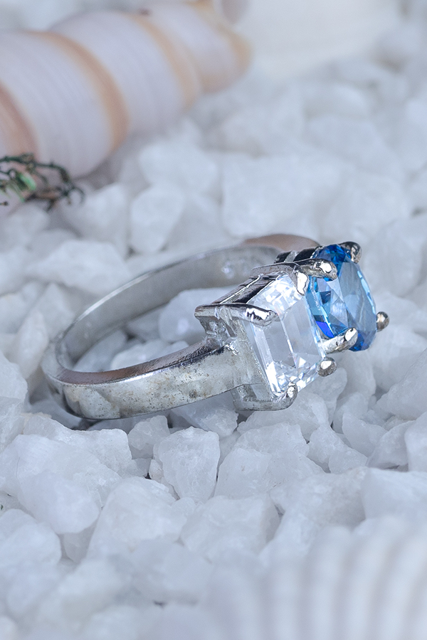Aqua chrome ring