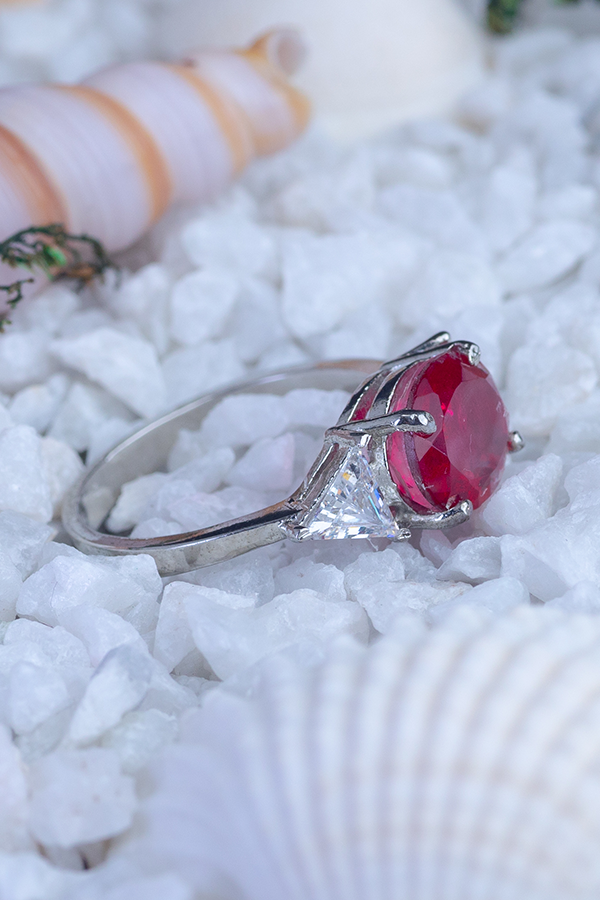 Crimson fire ring