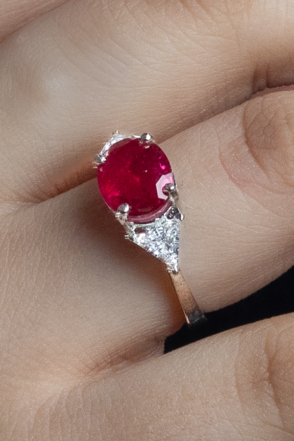 Crimson fire ring
