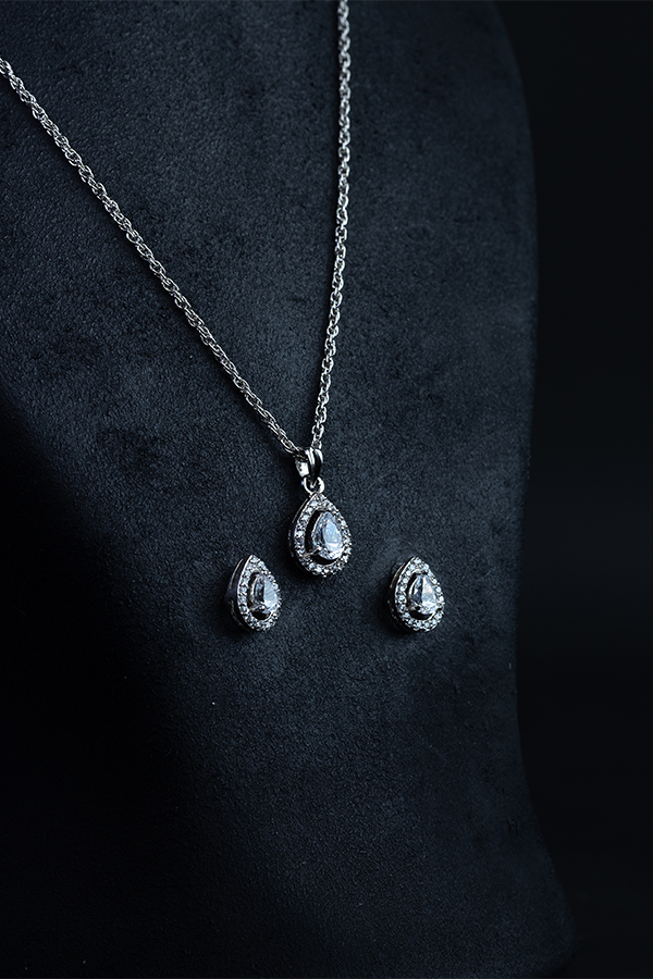 Serenity Charms Pendant Set