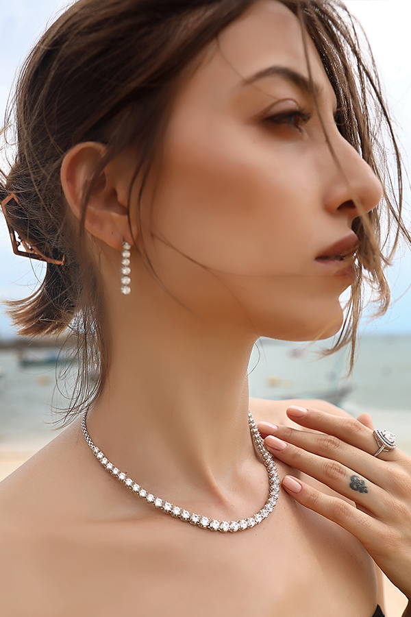 Radiant Wave Necklace Set